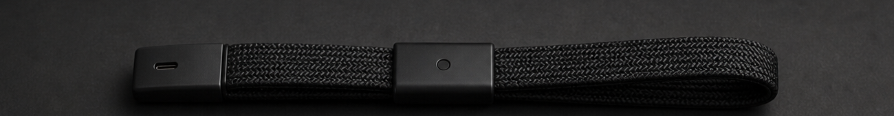 Night weave SA-NT strap concept with connector housing, magnetic collar and loop