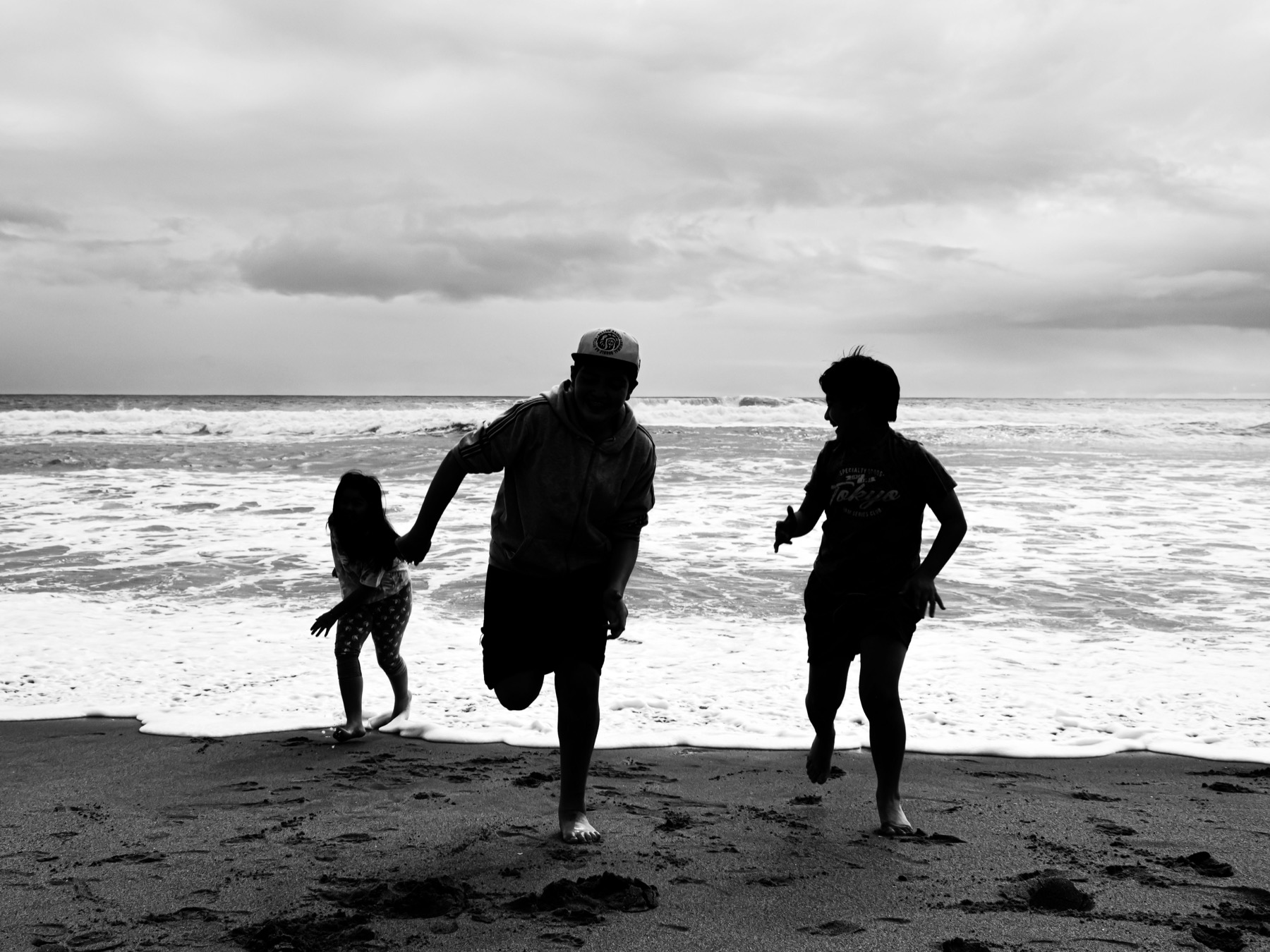 People moving together across an open shoreline
